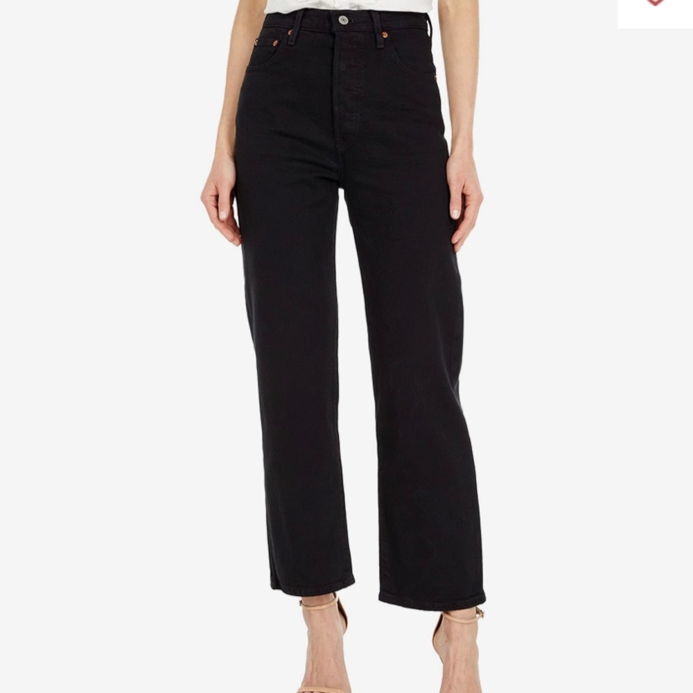 Levi’s black rib cage straight jeans sz 26